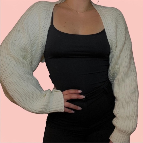 Cream Knit Shrug - Picture 3 of 3